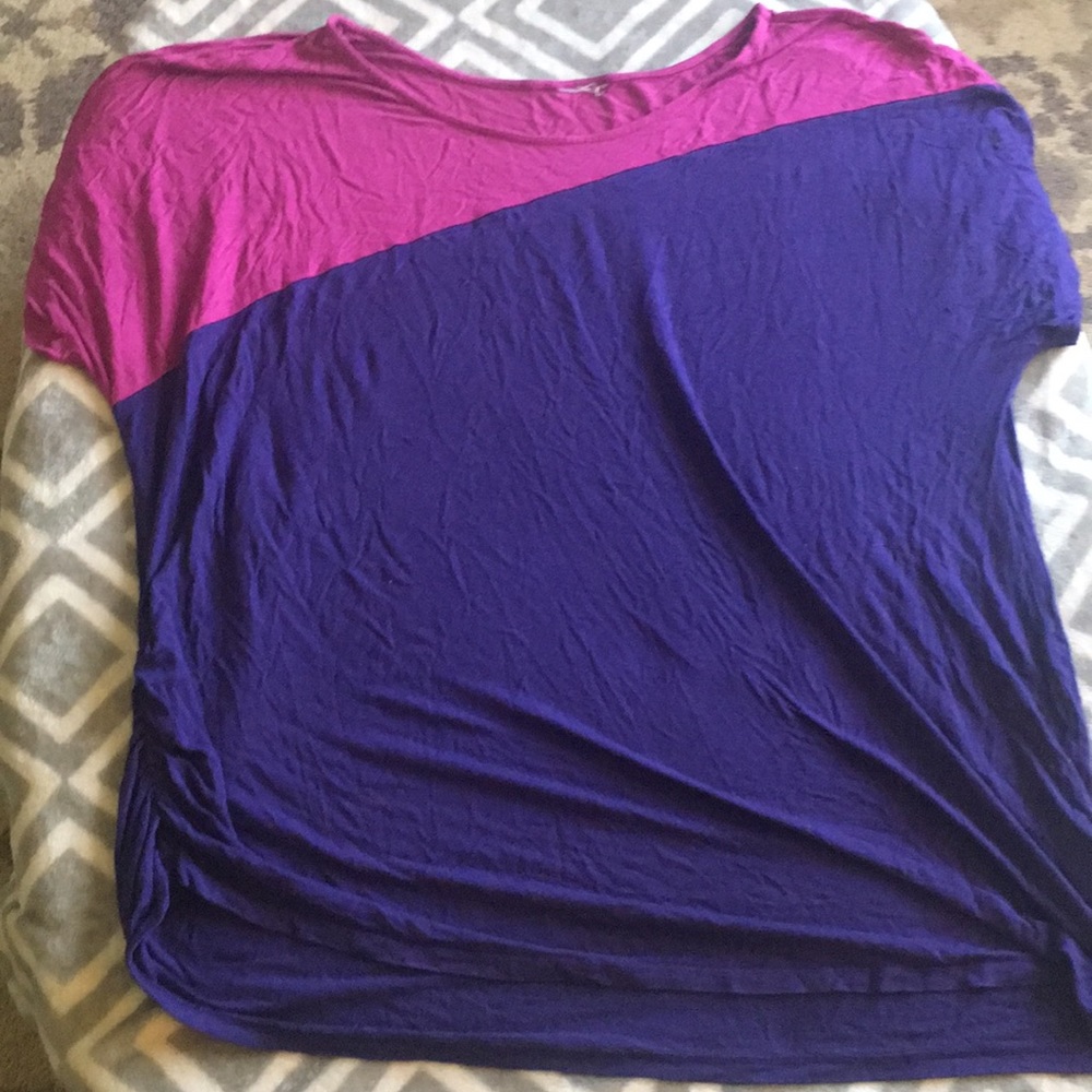 Short sleeve top
